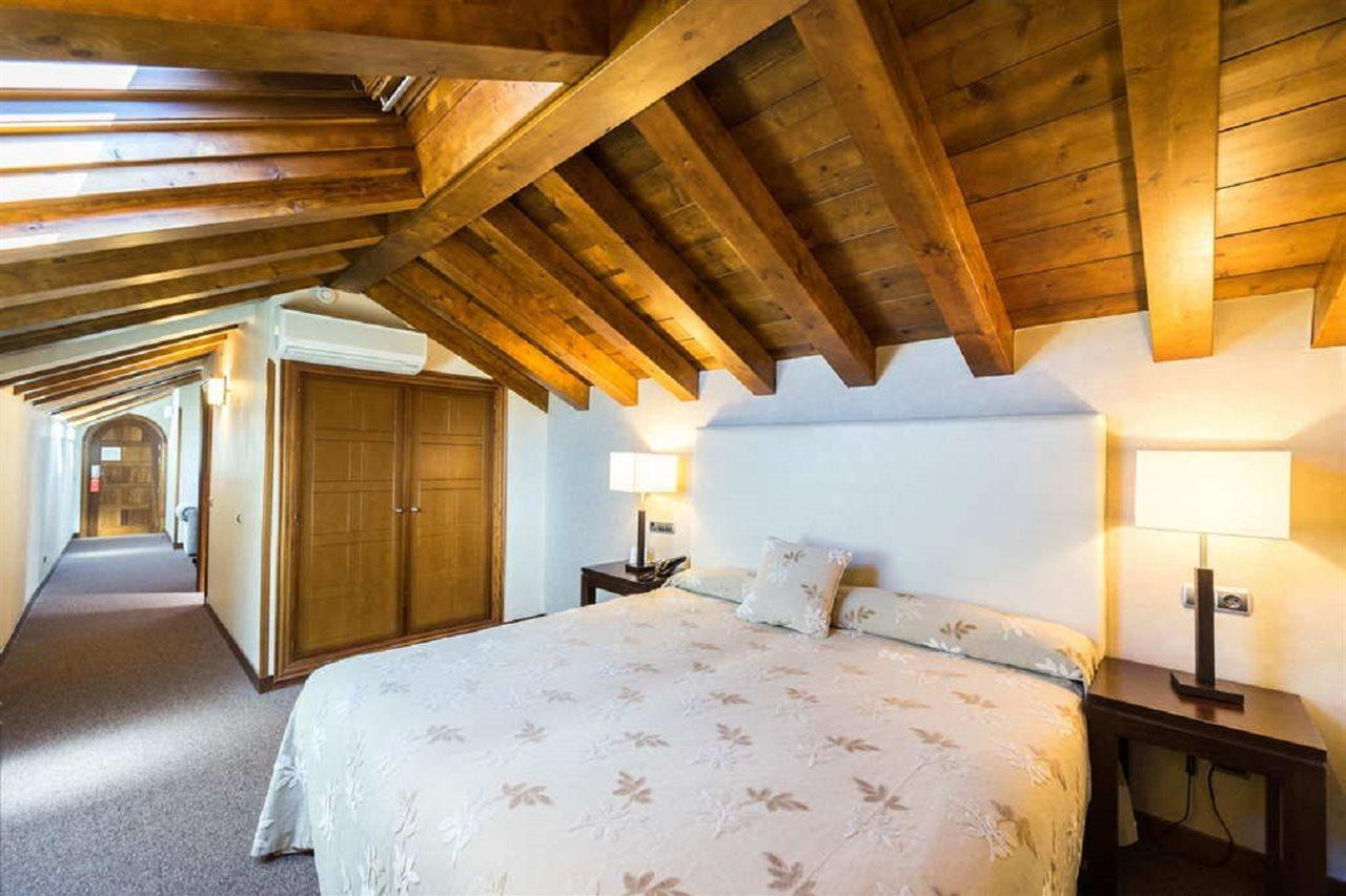 Palacio San Facundo Guest house